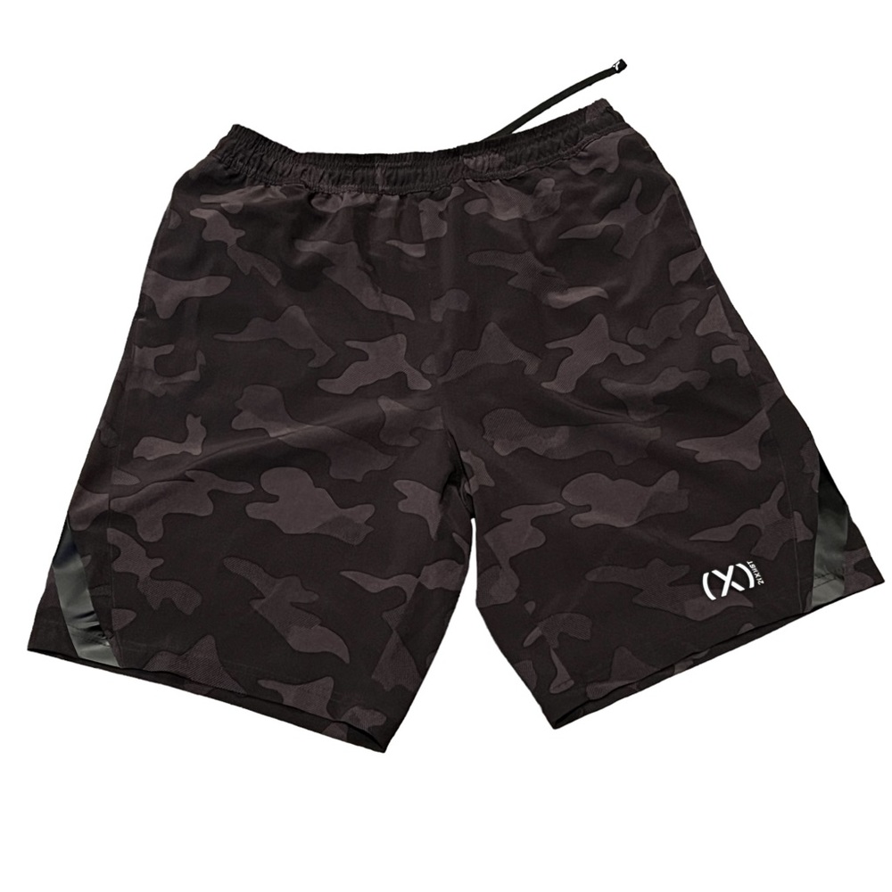 2 (X) IST Men’s Camo Shorts Soft Breathable Fabric Size Small See Measurements